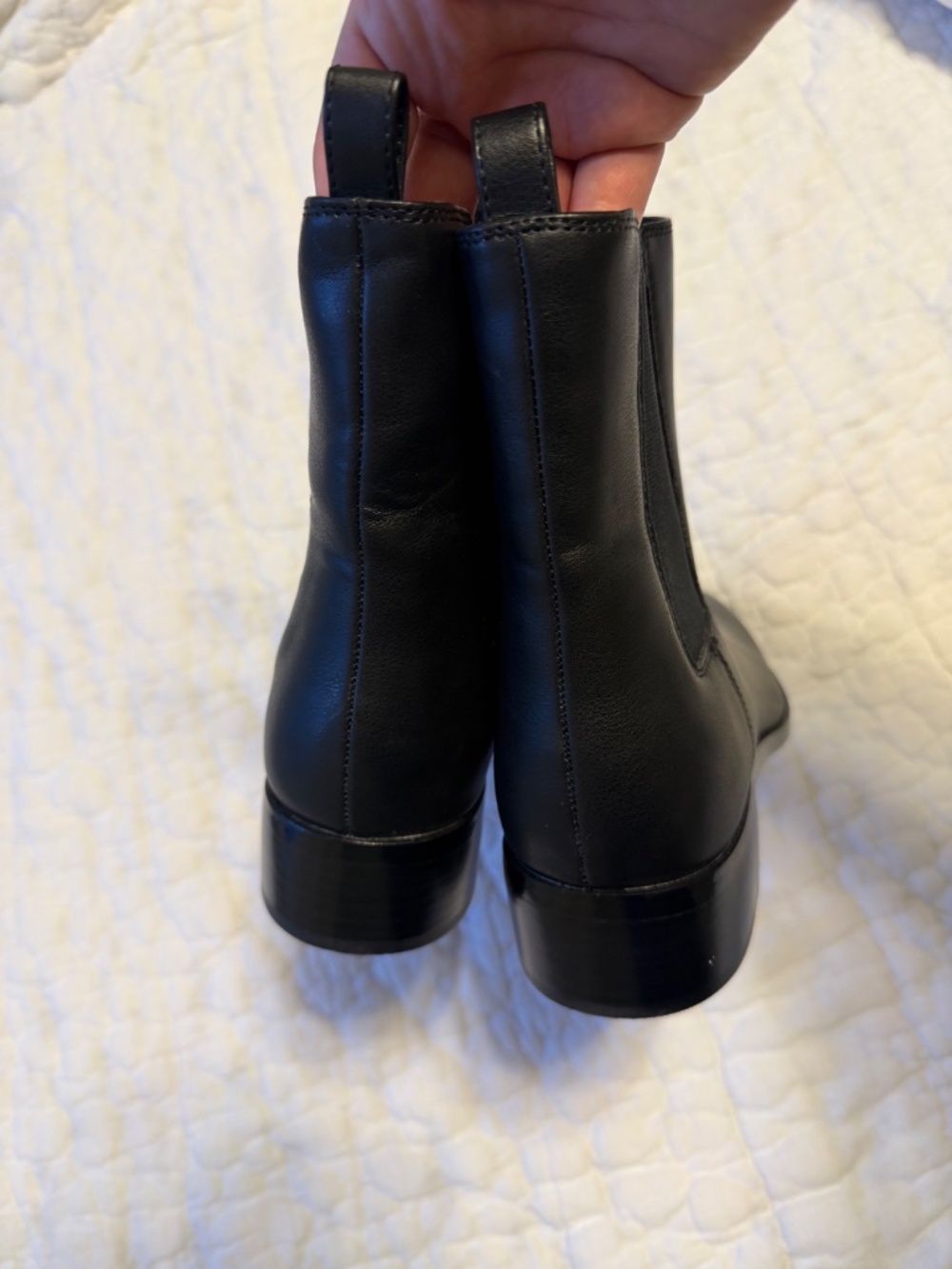 J. CREW Chelsea Boot In Vegan Leather Women’s Size 8.5 Black - Picture 7 of 11
